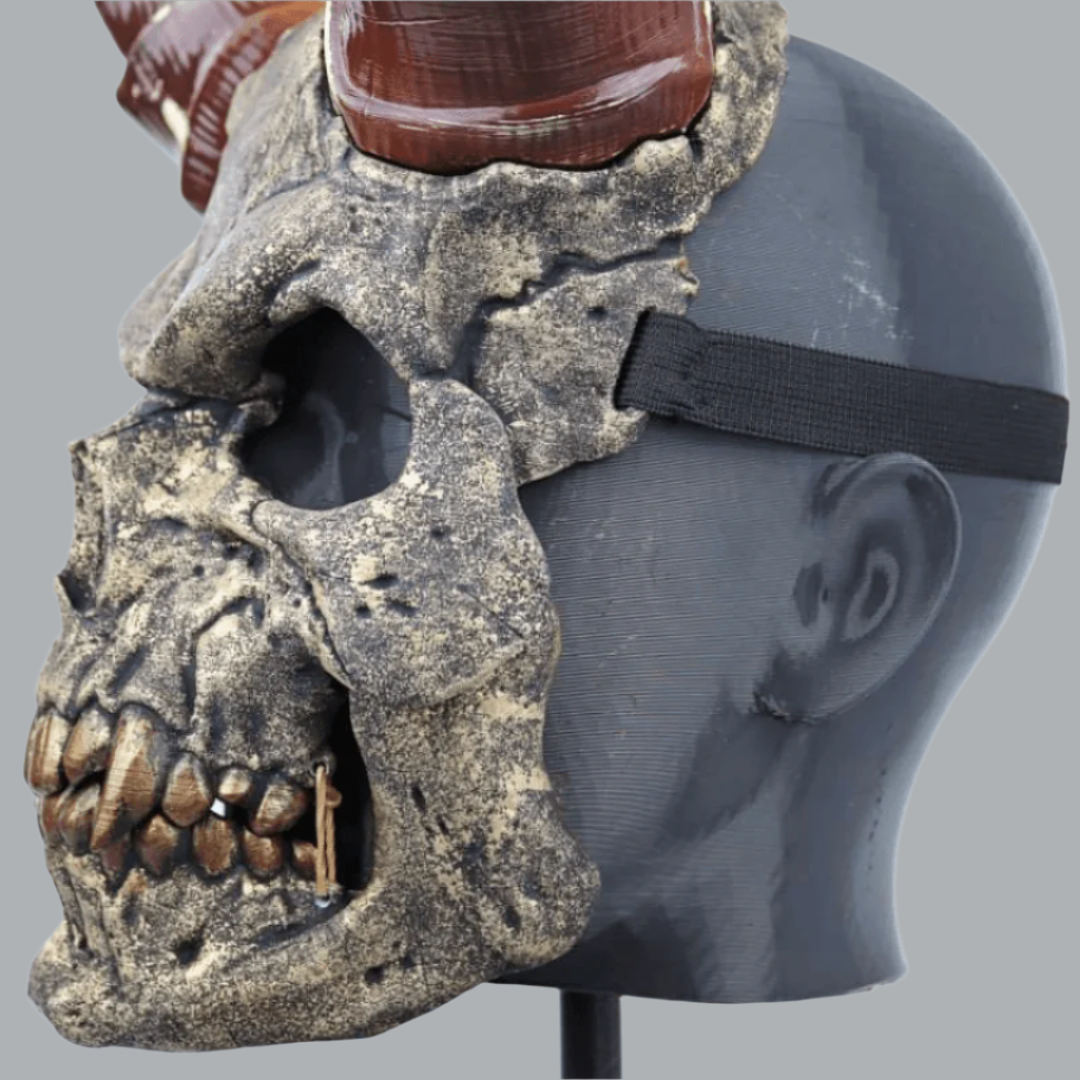 Space Armory Demon Skull Mask With Horn