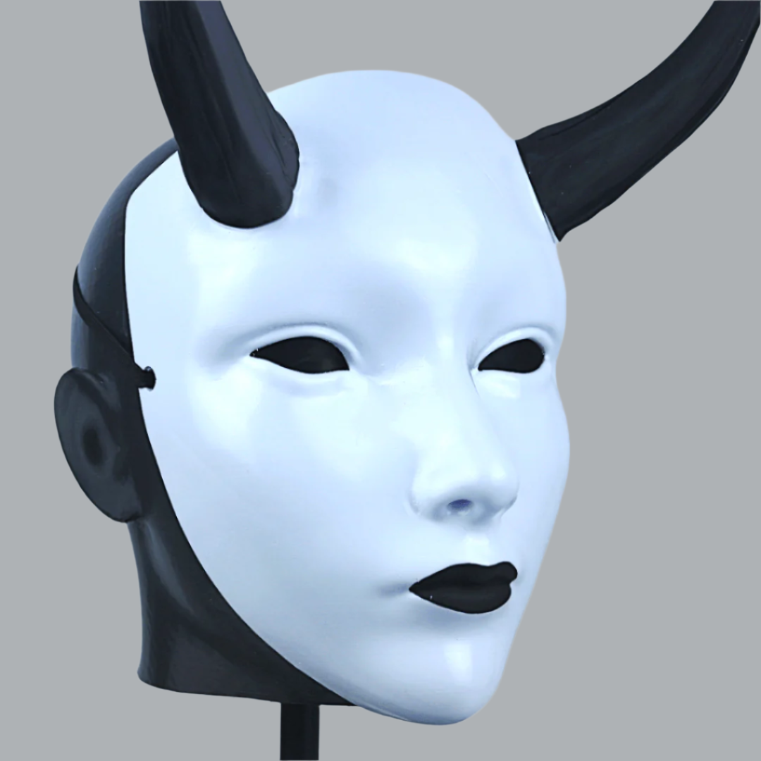 Space Armory Geisha Japanese Mask With Horn - White