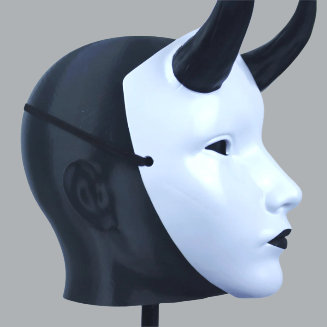Space Armory Geisha Japanese Mask With Horn - White