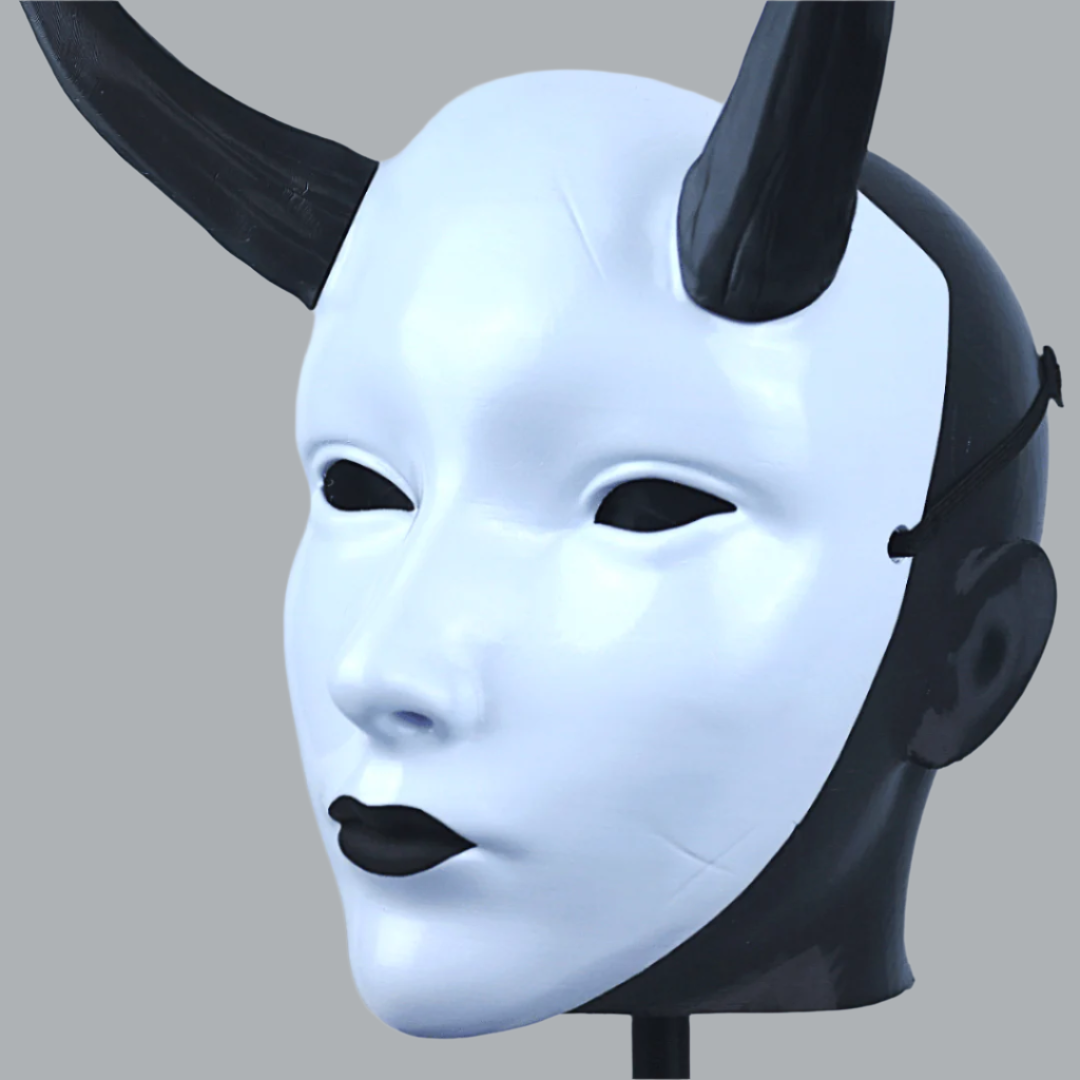 Space Armory Geisha Japanese Mask With Horn - White