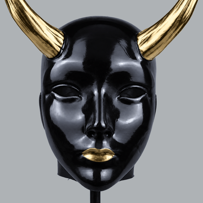Space Armory Geisha Japanese Mask With Horn - Glossy Black/Gold Masks
