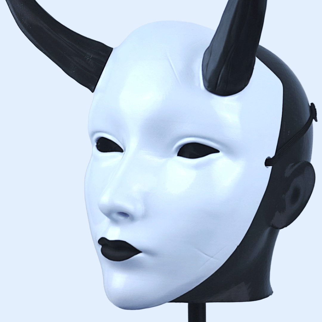 Space Armory Geisha Japanese Mask With Horn - White